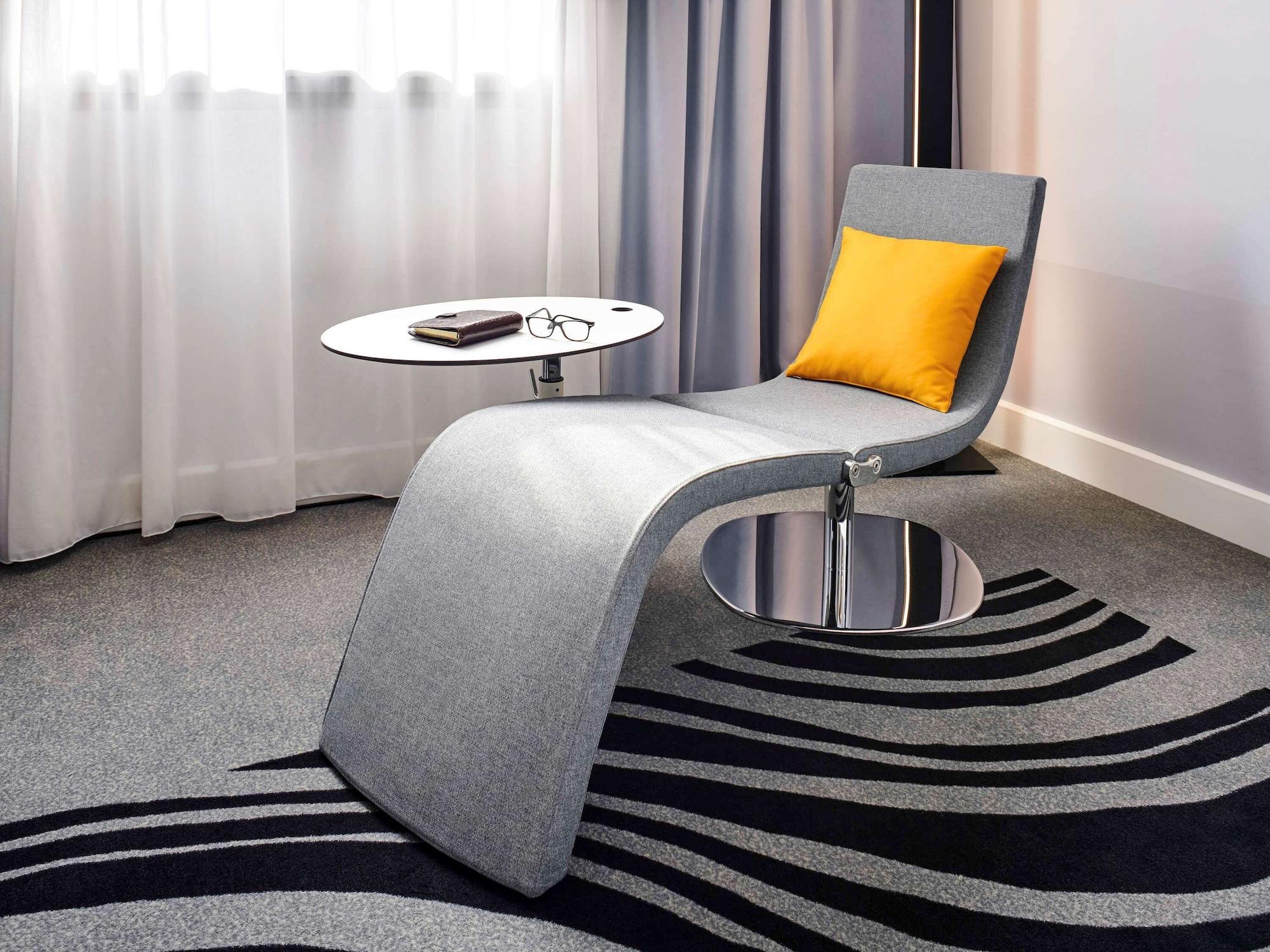 Novotel London Heathrow Airport T1 T2 And T3 4* Hayes (Greater London)