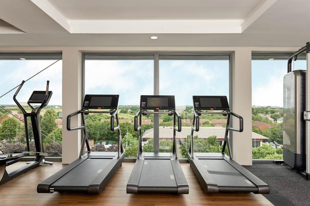 Hotel Novotel London Heathrow Airport T1 T2 And T3 4*