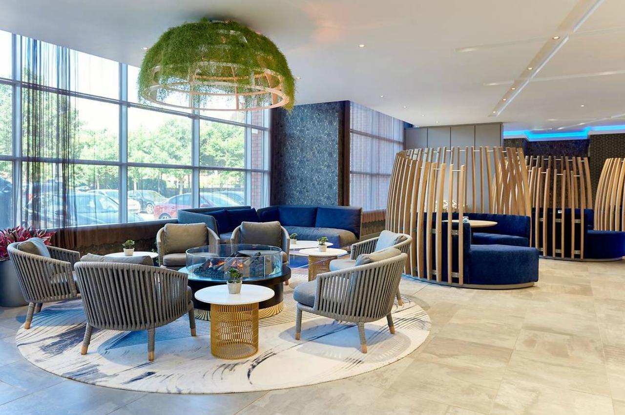 Novotel London Heathrow Airport T1 T2 And T3 Hotel Hayes (Greater London)