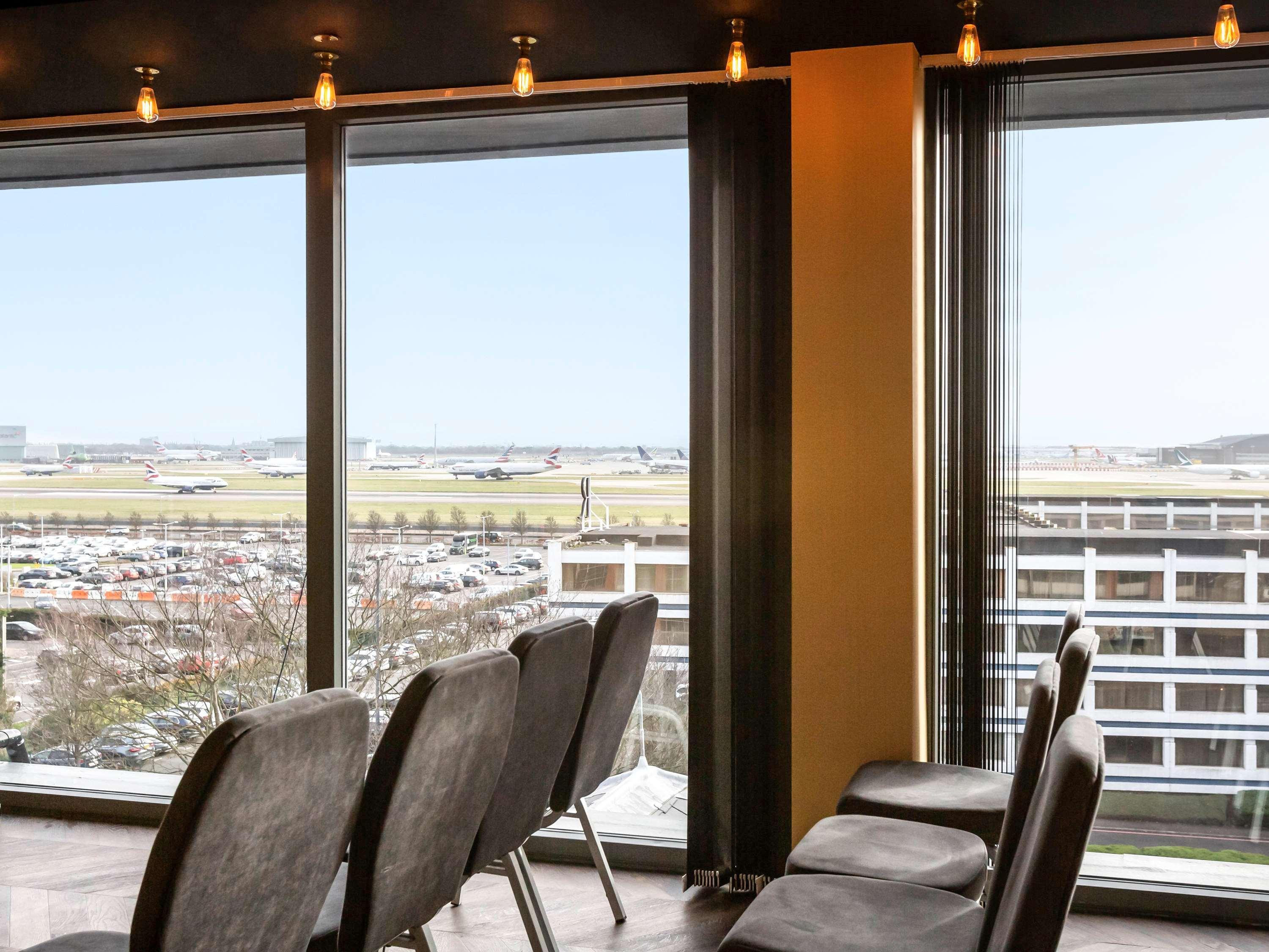 Novotel London Heathrow Airport T1 T2 And T3 4*