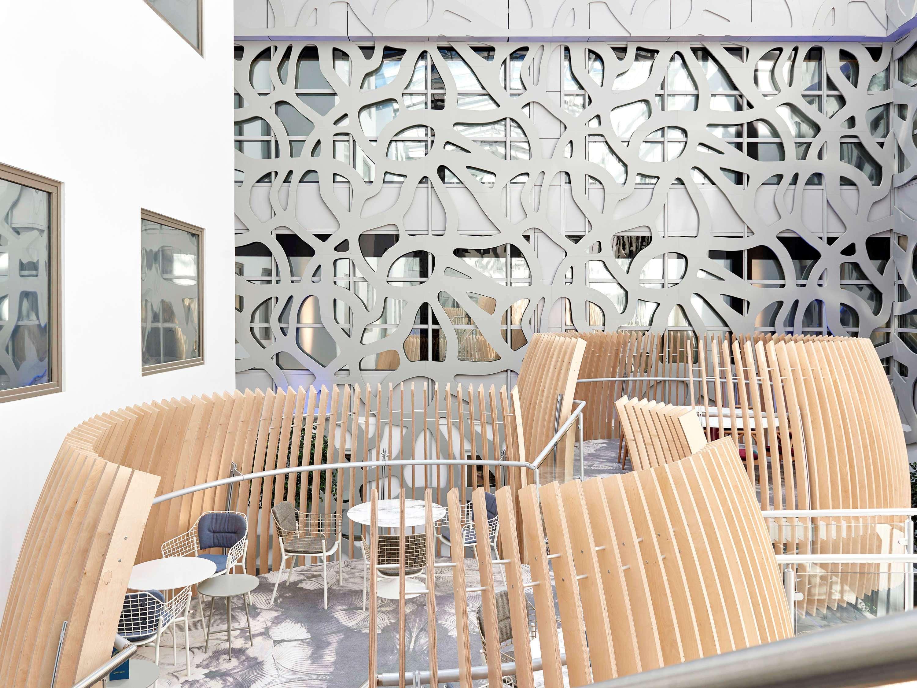 Novotel London Heathrow Airport T1 T2 And T3 Hotel
