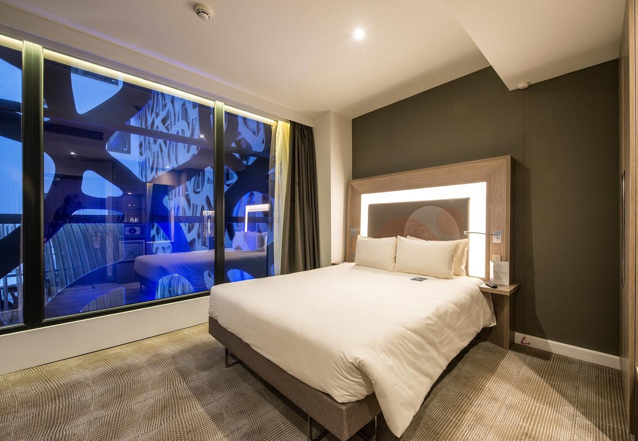 Novotel London Heathrow Airport T1 T2 And T3 Hotel